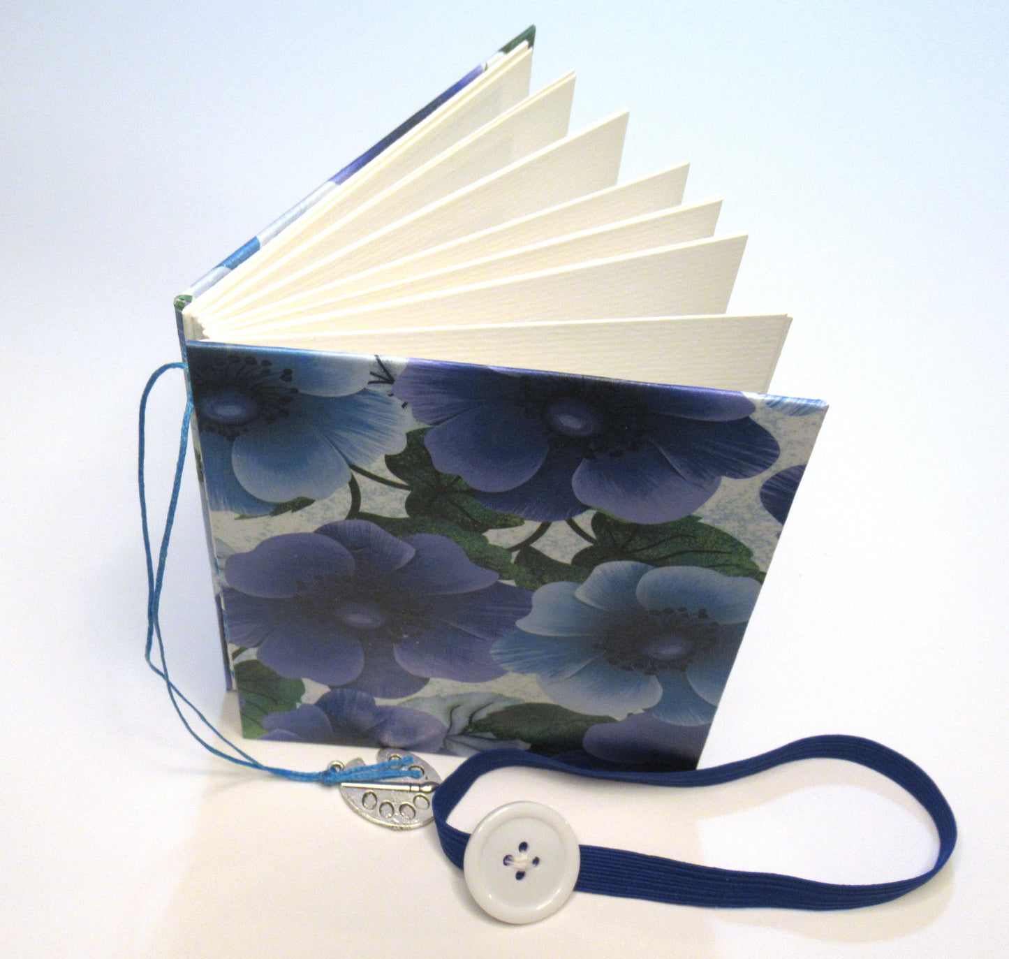 08 SKETCHBOOK - HANDMADE Watercolour Sketchbook - Handbound Travel SKETCHBOOK - Hard Cover Art Journal - 140 lb Watercolour Paper - Stationery - Literacy Project