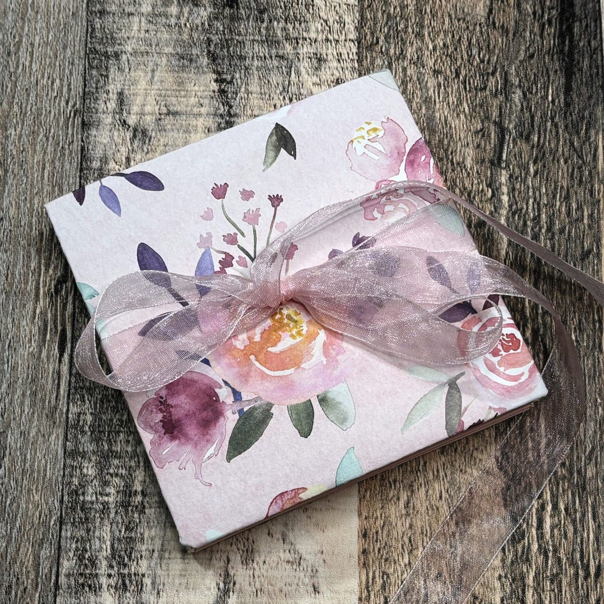 04. MINI "QUOTEABLES" - Famous Quotes Book - Handmade Accordion Book - Literacy Project
